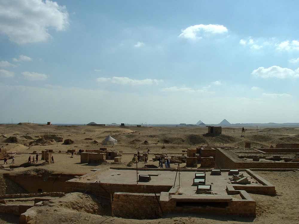 018 - South from Djoser's Funerary Complex - Saqqara