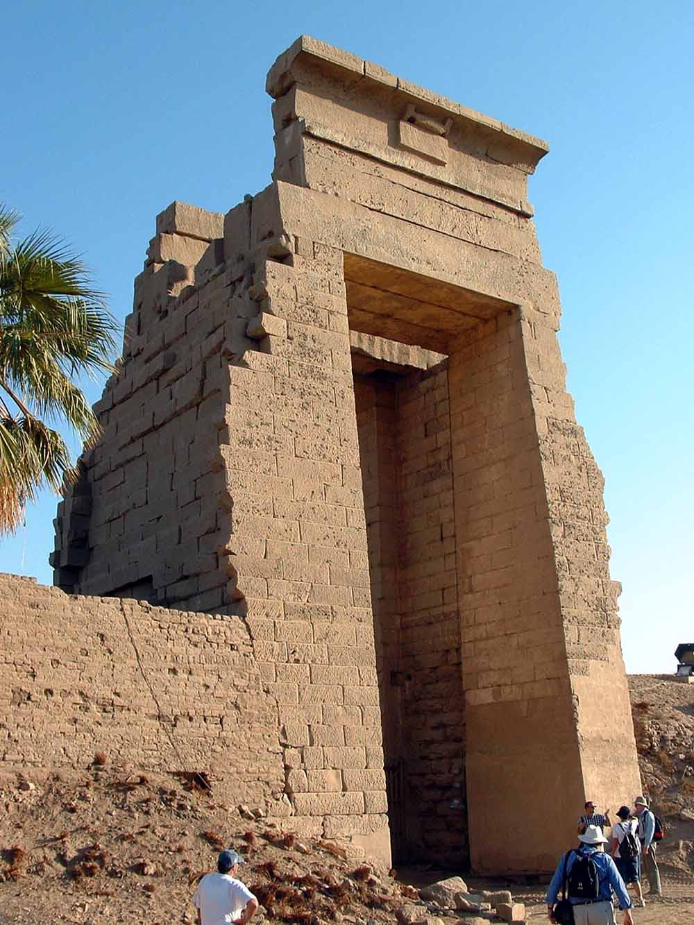 432 - Rear Gate - Karnak