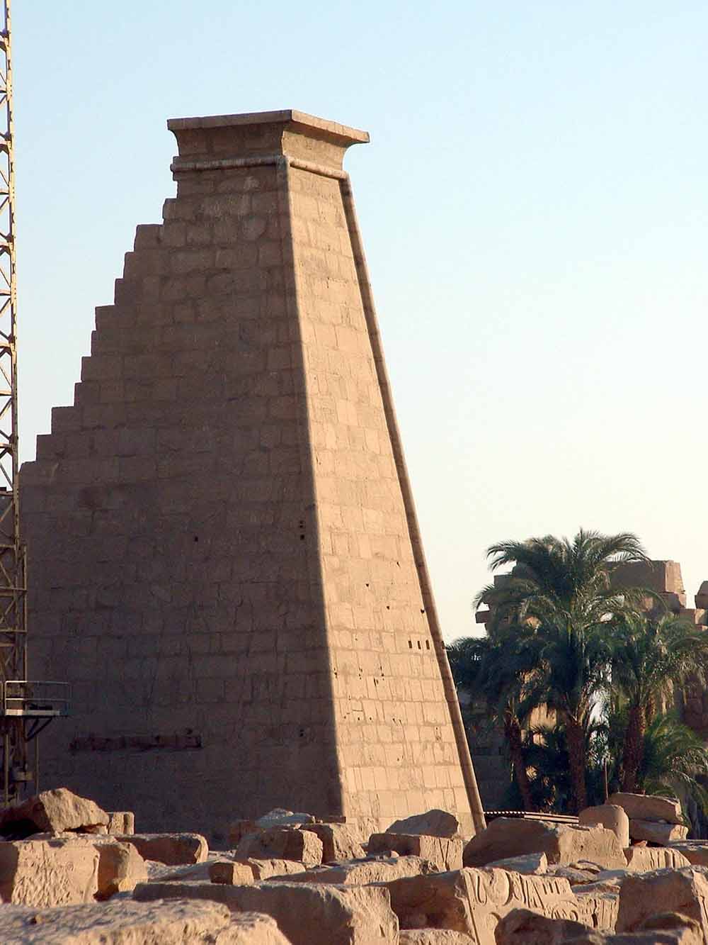 444 - Pylon - Karnak