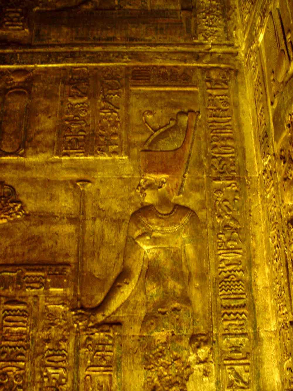 531 - Reliefs in the Catacombs - Dendera Temple