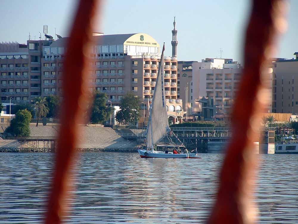 635 - Felucca & East Bank of the Nile - Luxor