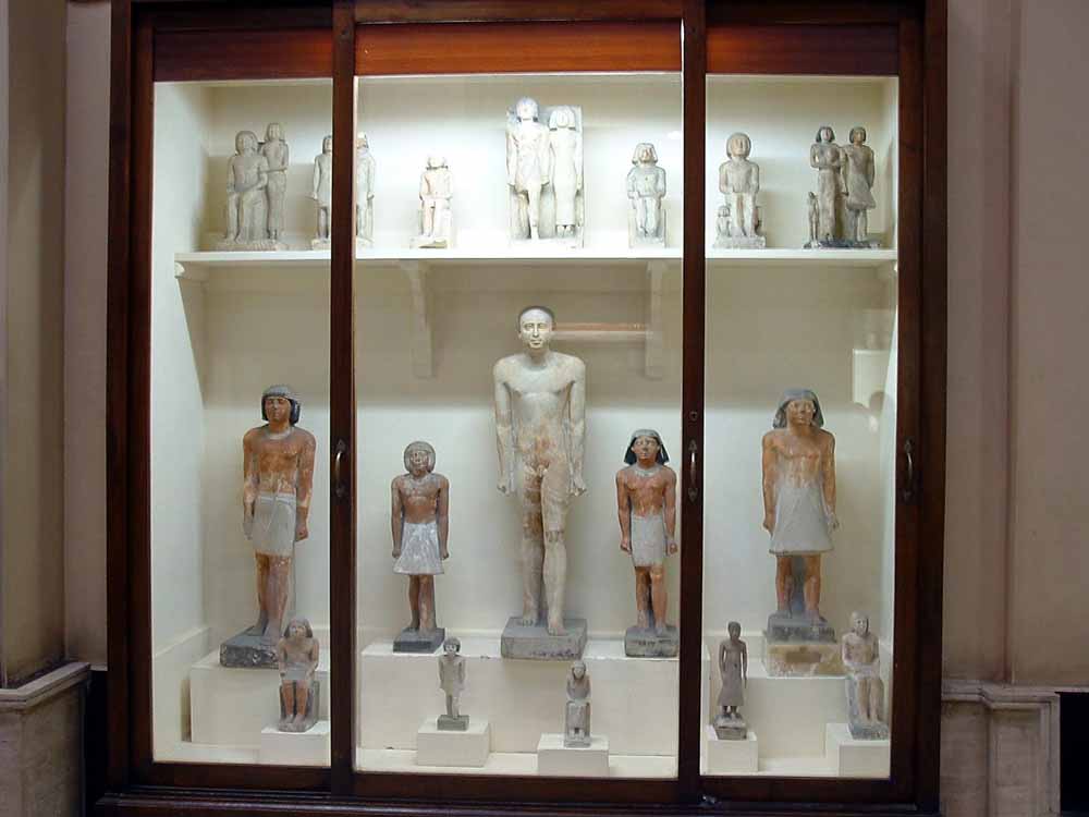 714- Statues - Egyptian Museum