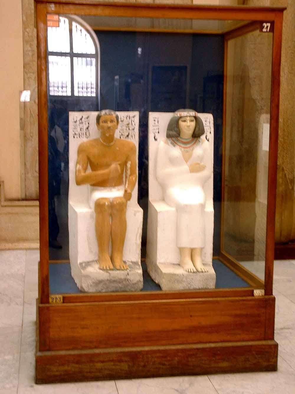 720 - Rahotep & Nofret - Egyptian Museum